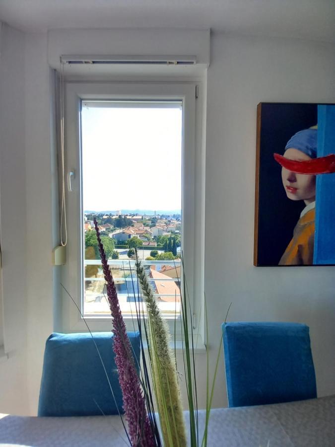Apartment Inna With Free Garage Parking Zadar Exteriör bild