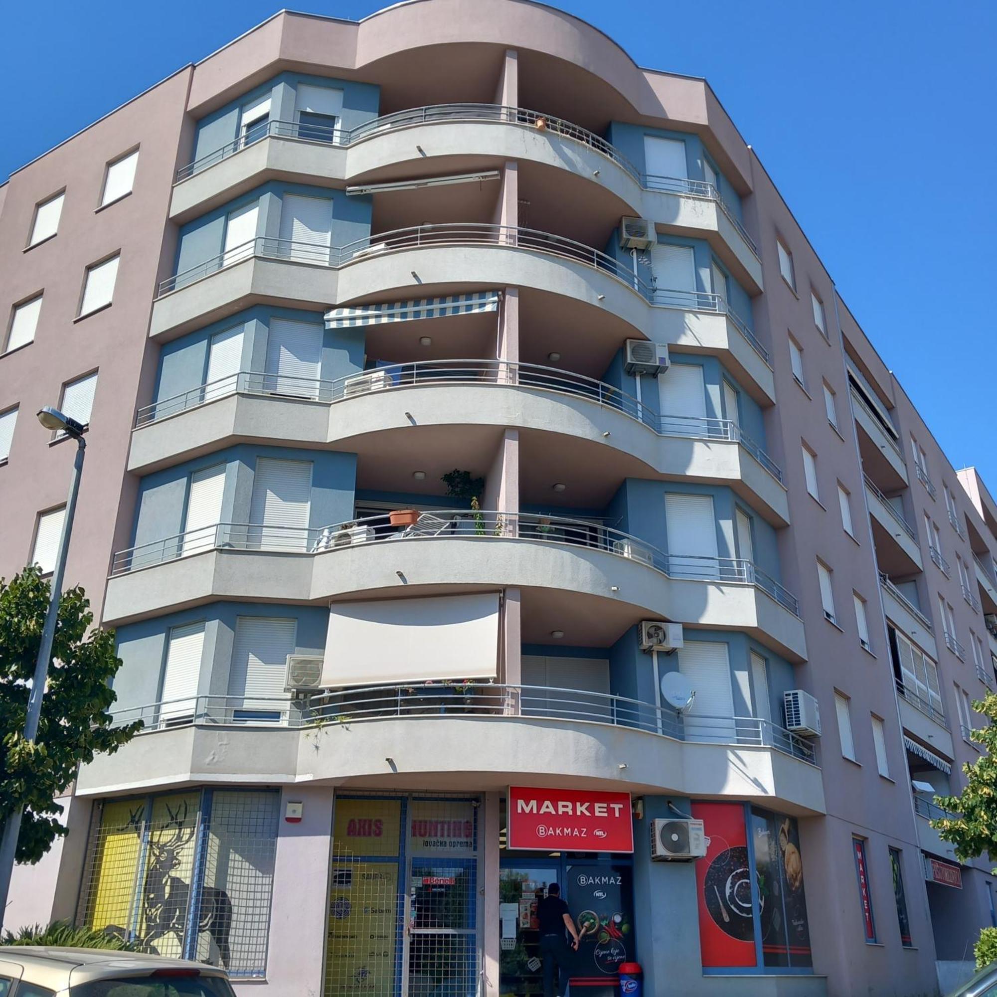 Apartment Inna With Free Garage Parking Zadar Exteriör bild